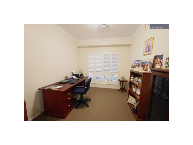 1 Armour Close, North Lakes QLD 4509