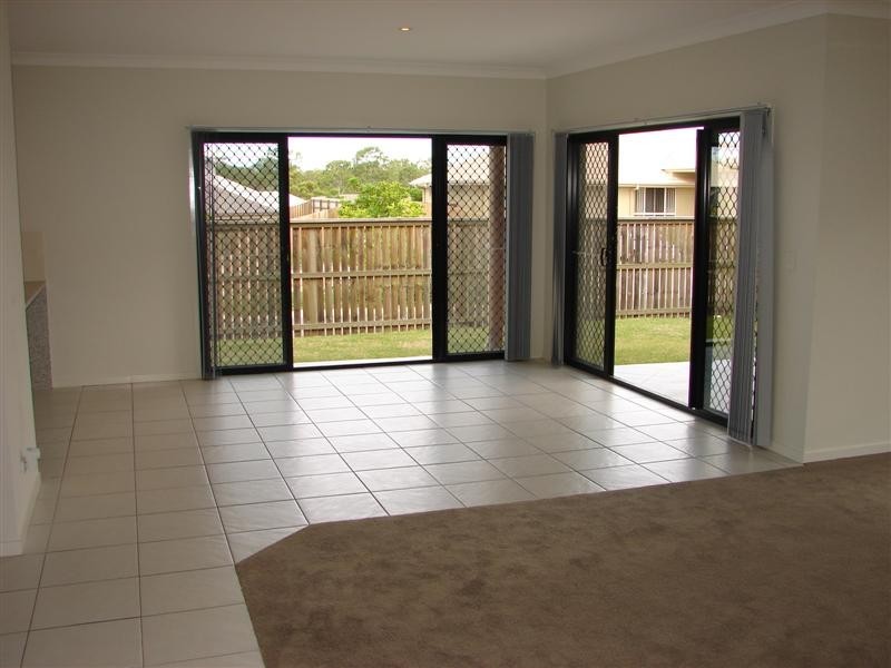 6  Kennedia Court, North Lakes QLD 4509