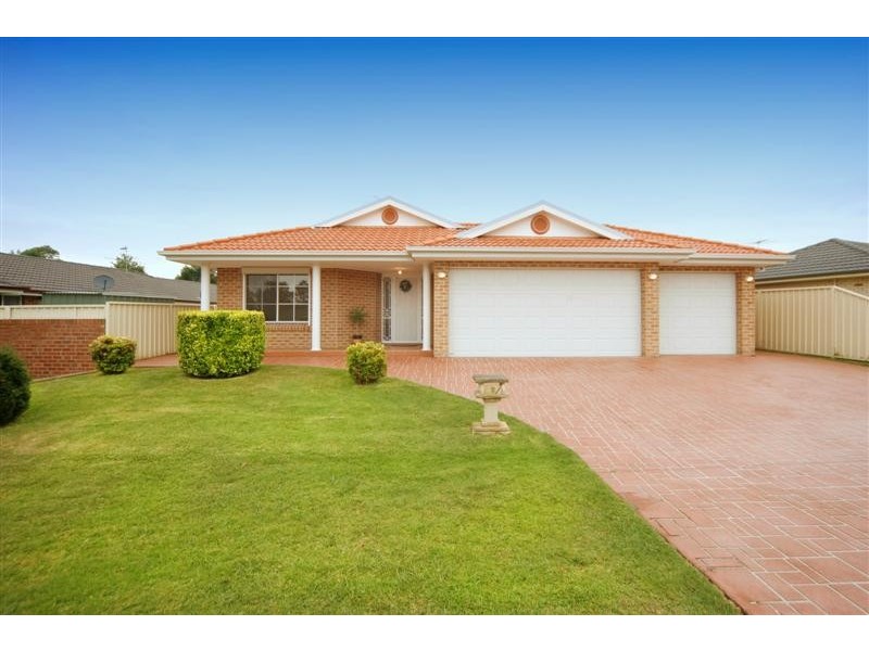 3 Bransby Place, Mount Annan NSW 2567