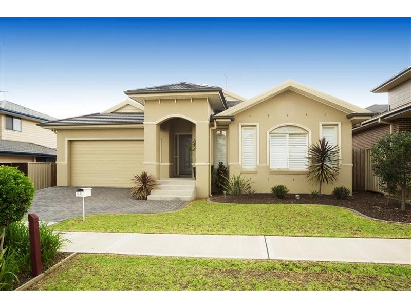 25 Goodenia Road, Mount Annan NSW 2567