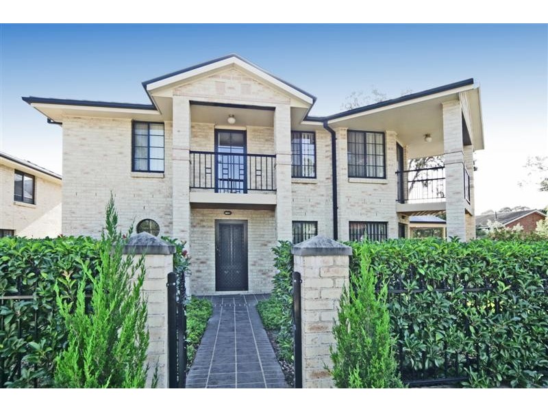 8/60 Old Hume Highway, Camden NSW 2570