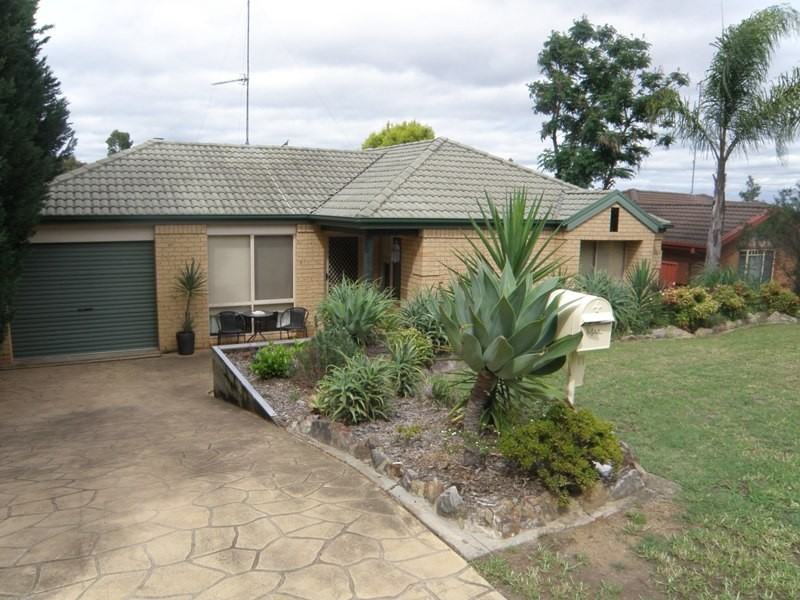 11 Thomas Way, Currans Hill NSW 2567