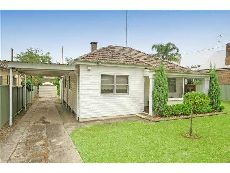 9 Little Street, Camden NSW 2570