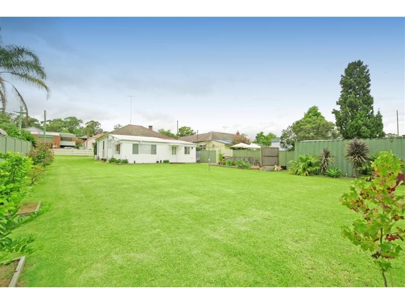 9 Little Street, Camden NSW 2570