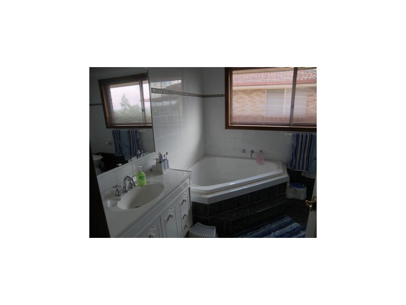 23 Thomas Way, Currans Hill NSW 2567