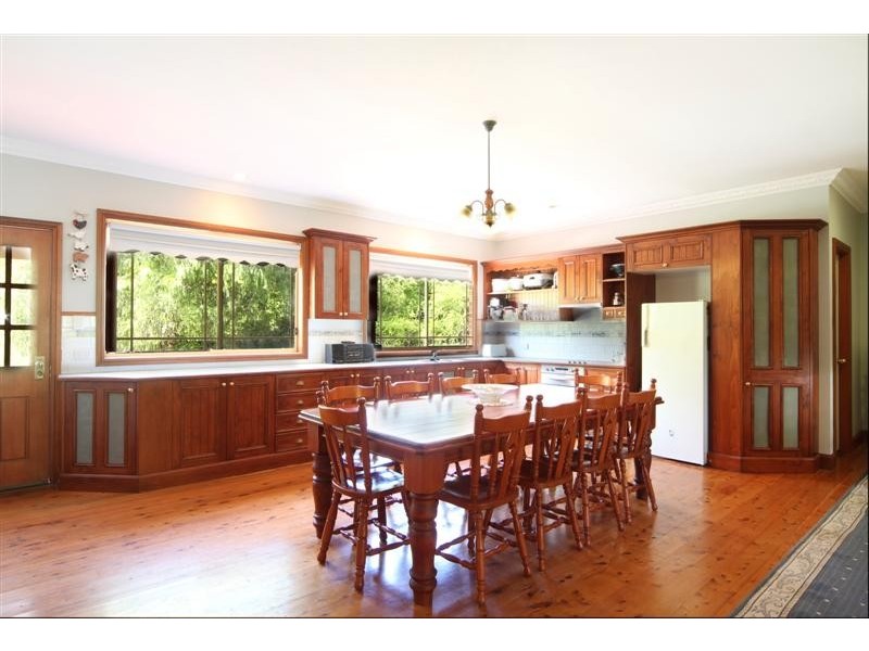 20 Blades Place, Douglas Park NSW 2569