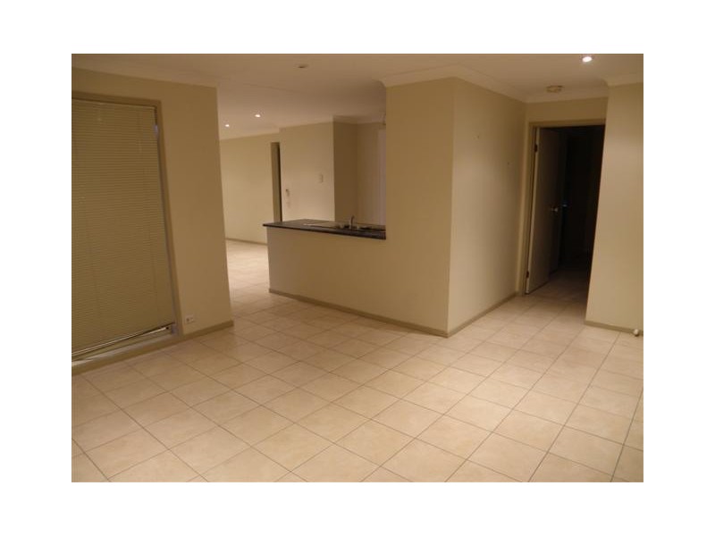 57 Outram Place, Currans Hill NSW 2567