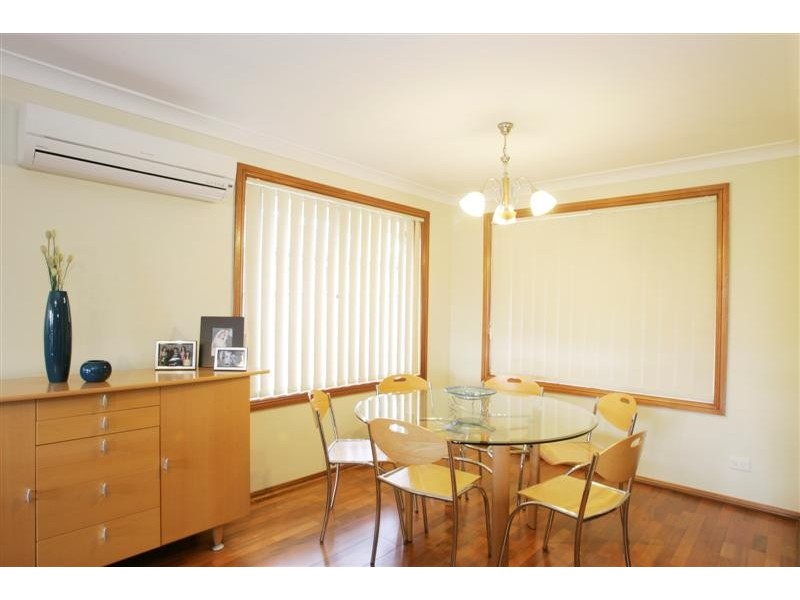 16 Montgomery Circuit, Narellan Vale NSW 2567