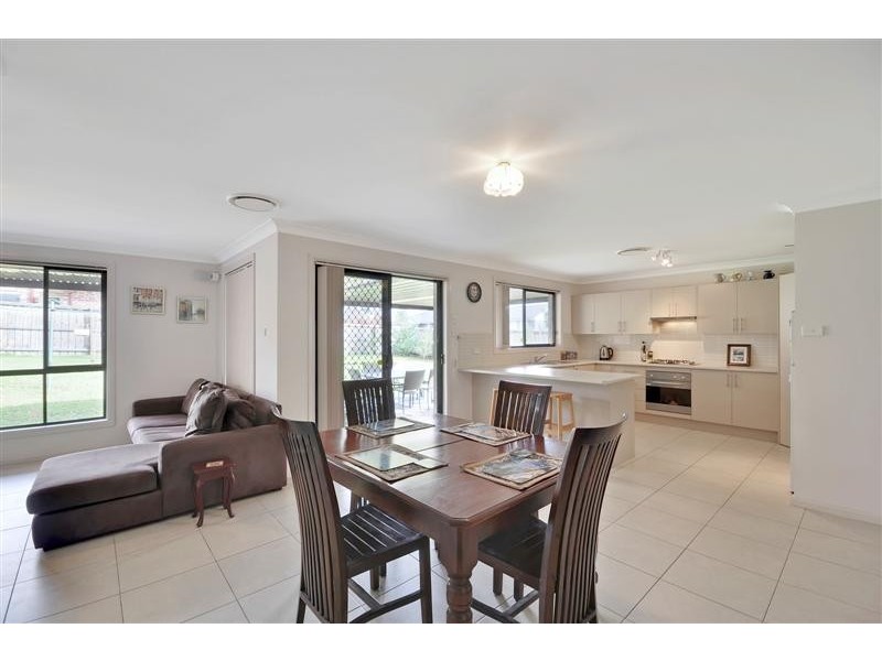 32 Folkes Street, Elderslie NSW 2570