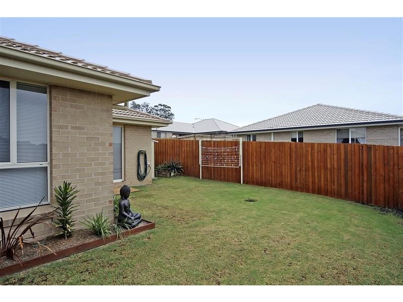 19 Kerrigan Crescent, Elderslie NSW 2570