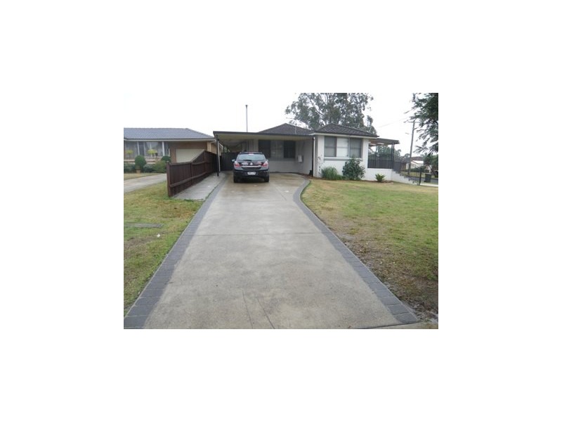 86 Doncaster Avenue, Narellan NSW 2567