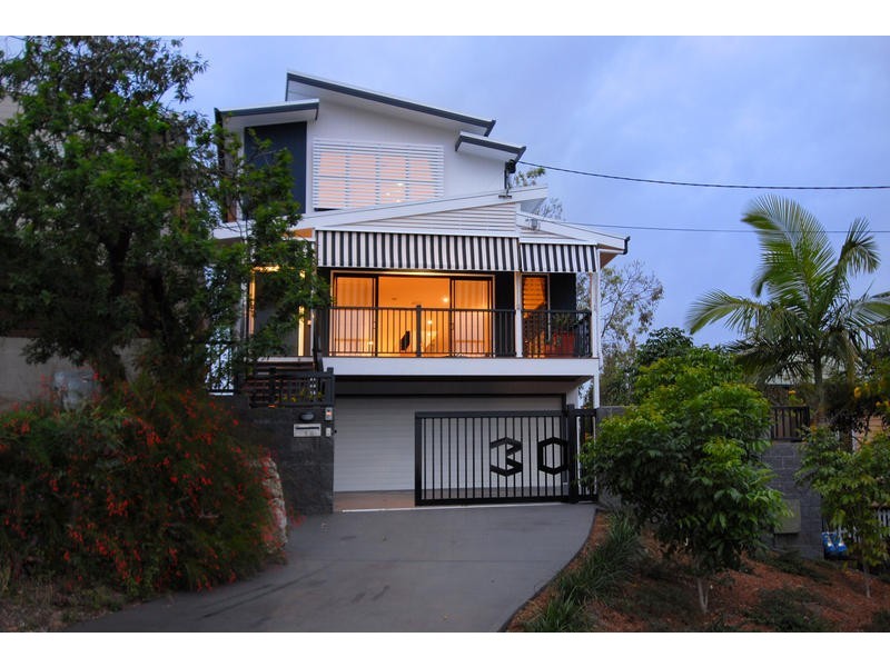 30 Ruskin Street, Taringa QLD 4068