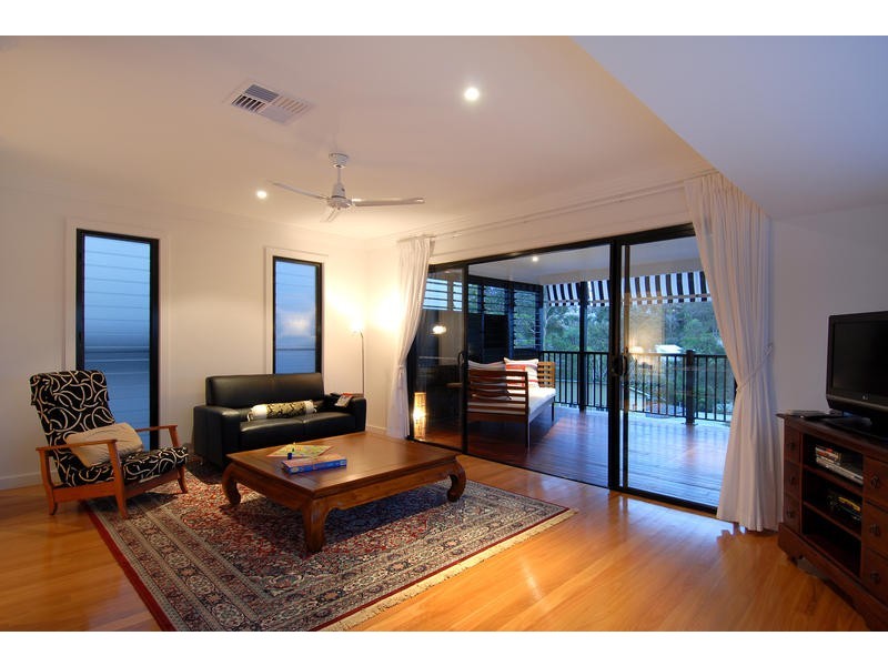 30 Ruskin Street, Taringa QLD 4068