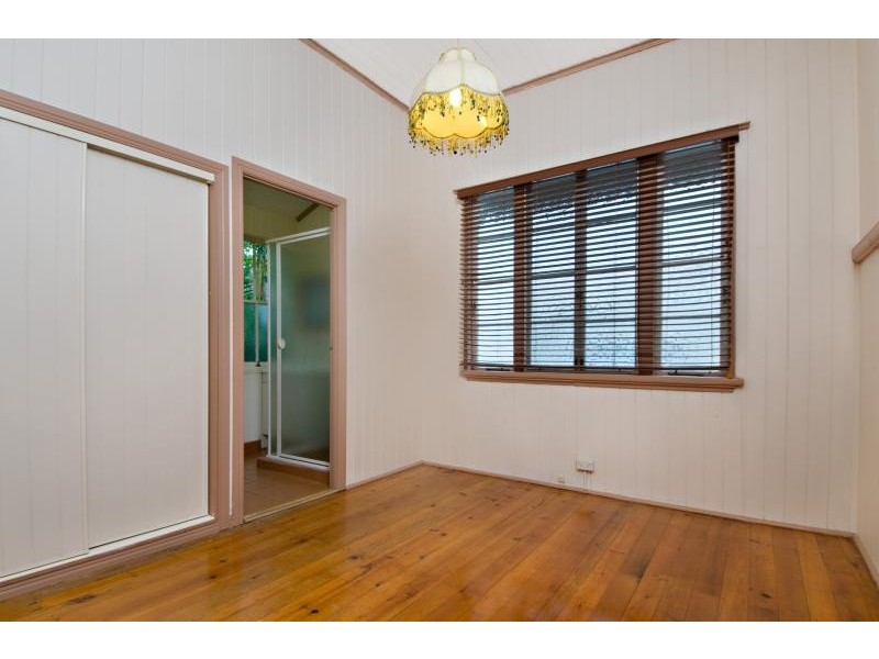 10 Aldridge Street, Auchenflower QLD 4066