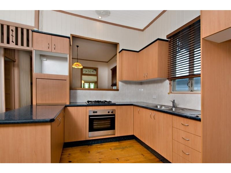 10 Aldridge Street, Auchenflower QLD 4066