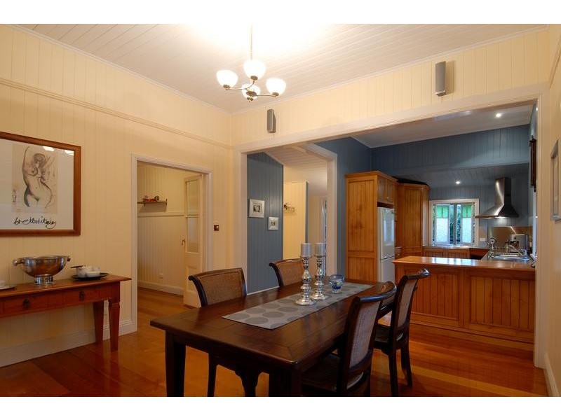 28 Coronation Street, Bardon QLD 4065