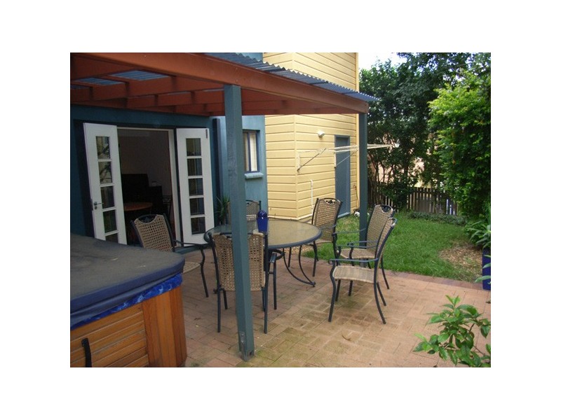 1/23 Royal Street, Paddington QLD 4064