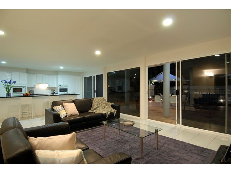 47 Stuartholme Road, Bardon QLD 4065