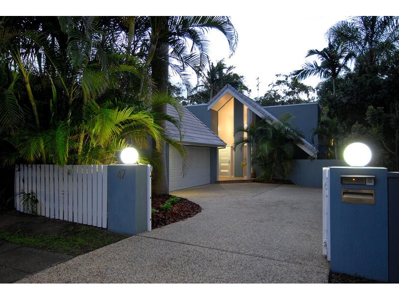 47 Stuartholme Road, Bardon QLD 4065