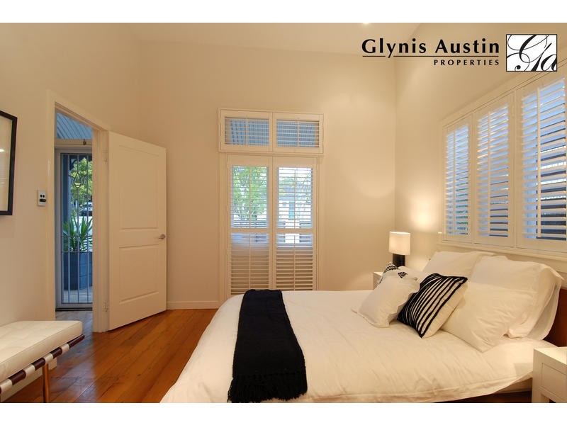 102   Fernberg Rd, Paddington QLD 4064