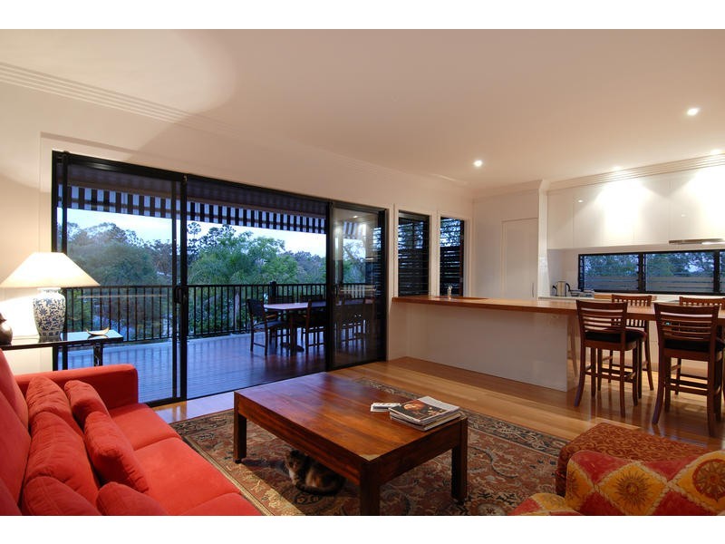 30   Ruskin Street, Taringa QLD 4068