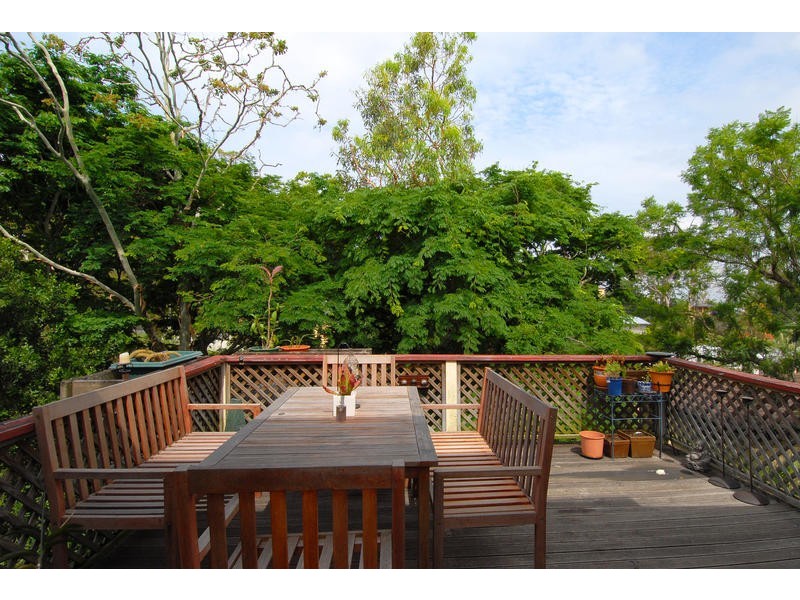 34 Siemon Street, Auchenflower QLD 4066