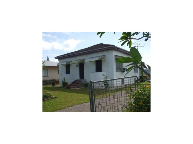 4 Davidson Street, Ingham QLD 4850