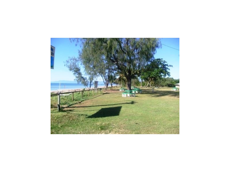 33 Bottlebrush Street, Forrest Beach QLD 4850