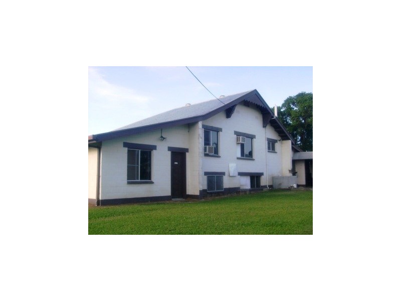 111 Sachs La, Ingham QLD 4850