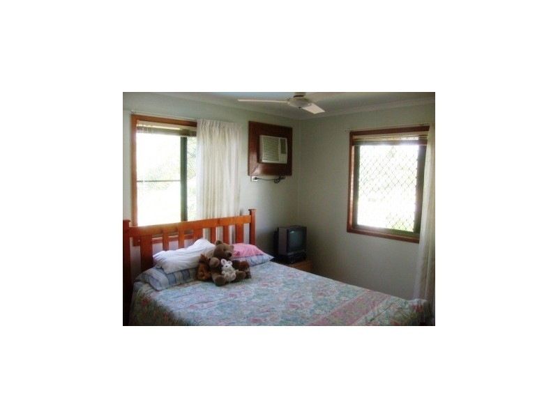 16 Banksia Street, Forrest Beach QLD 4850