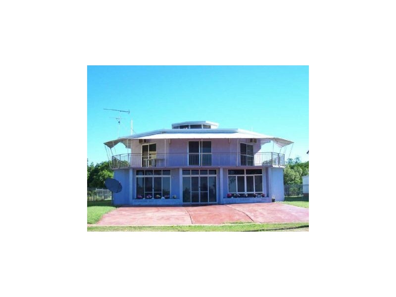 170 Patterson Prde, Lucinda QLD 4850