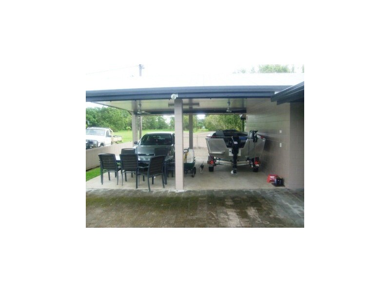 18 Crisps Rd, Ingham QLD 4850