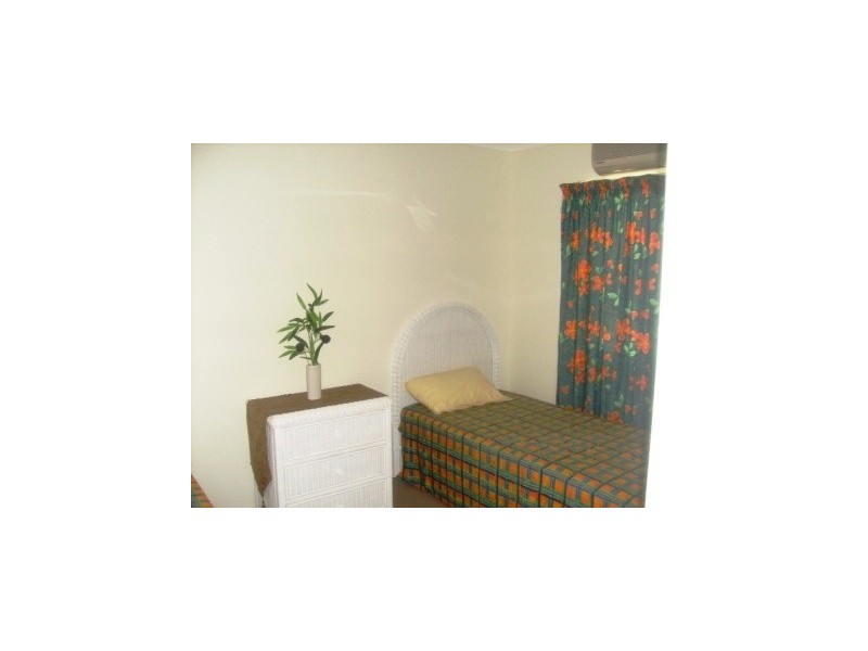 Units 1&4 4 Allamanda Ave, Forrest Beach QLD 4850