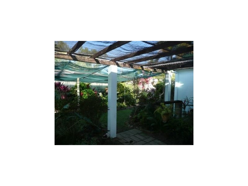 8 Pine Street, Forrest Beach QLD 4850