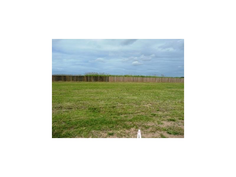 Lot 7 Hinchinbrook Court, Halifax QLD 4850