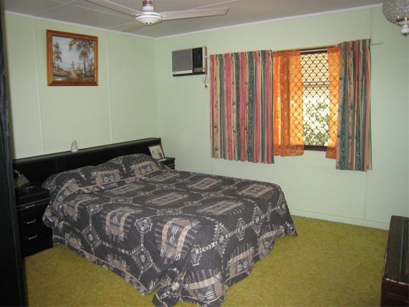 10  Macdonald St, Ingham QLD 4850