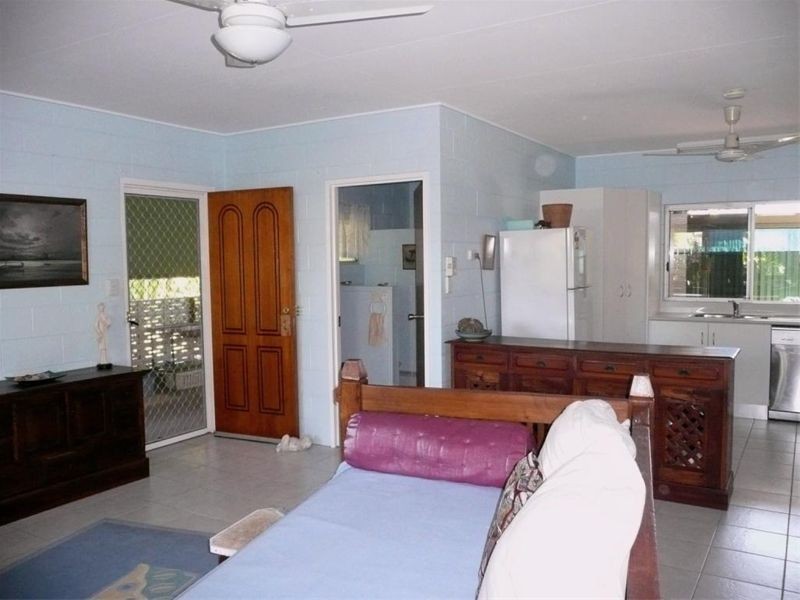 17 Bauhinia Street, Forrest Beach QLD 4850