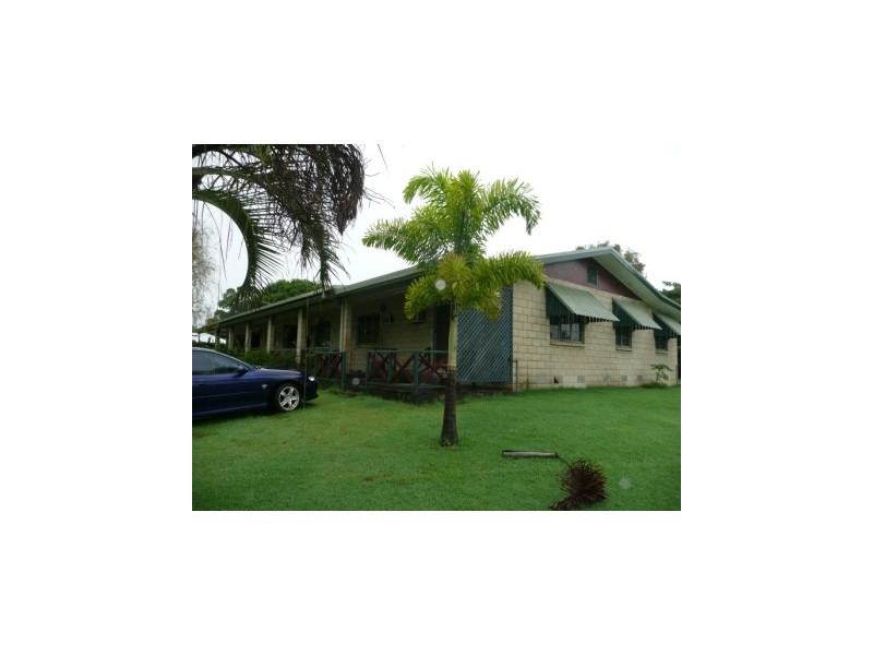 7b Musgrave, Halifax QLD 4850