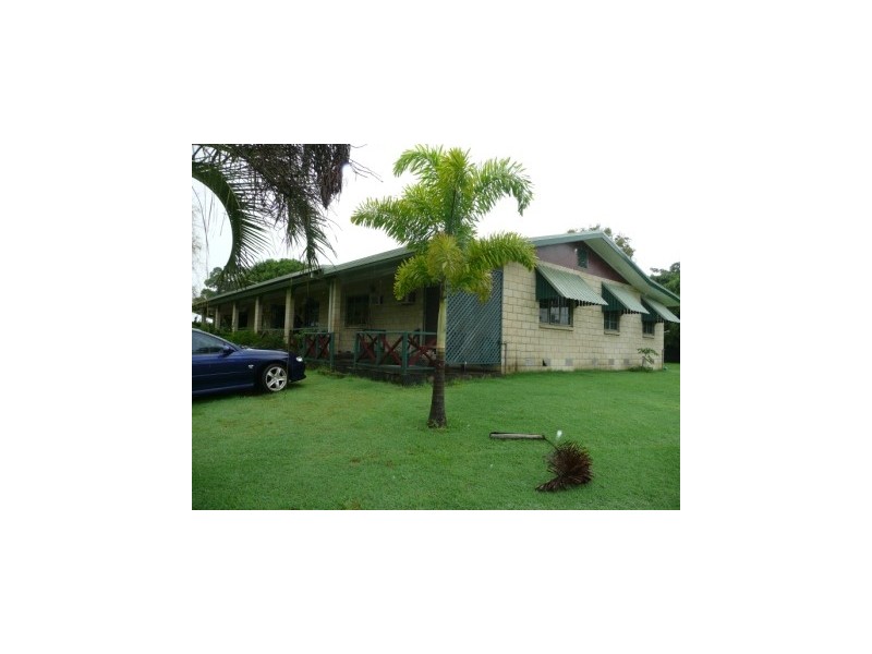 7b Musgrave, Halifax QLD 4850