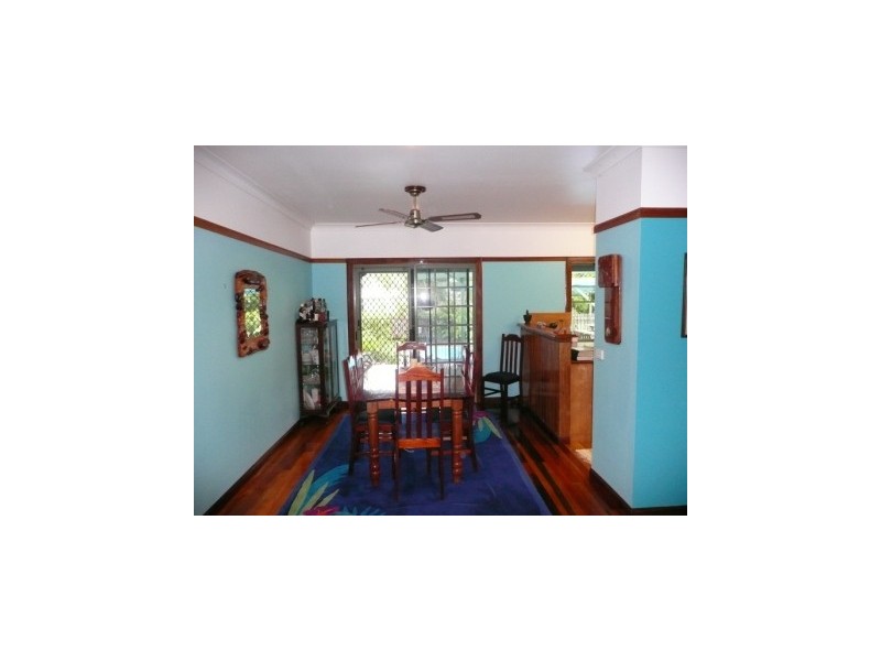 7b Musgrave, Halifax QLD 4850