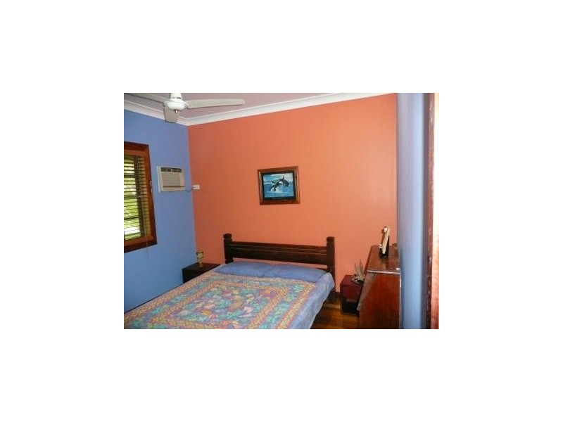 7b Musgrave, Halifax QLD 4850