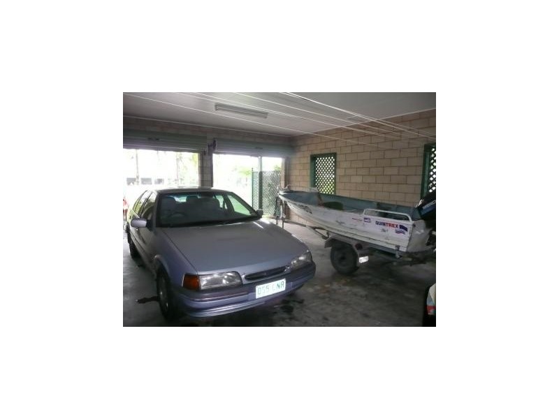 7b Musgrave, Halifax QLD 4850