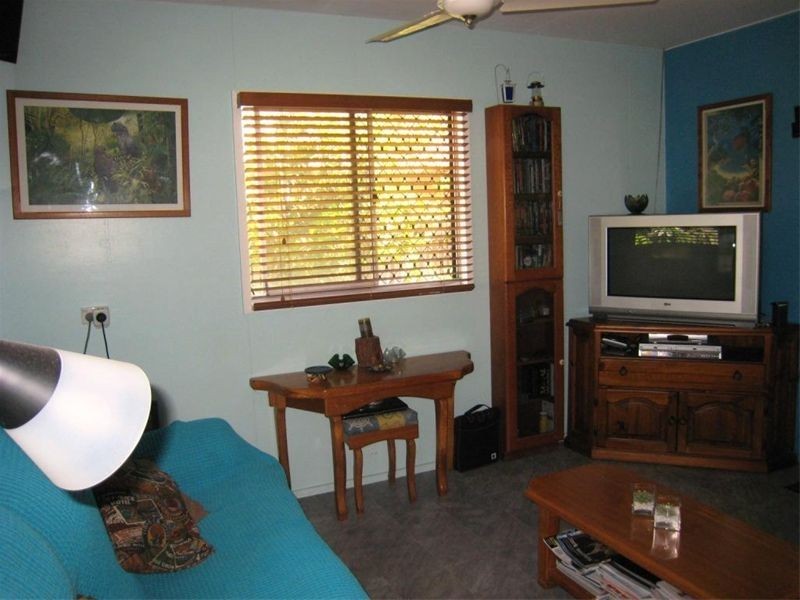 125 John Dory St, Taylors Beach QLD 4850