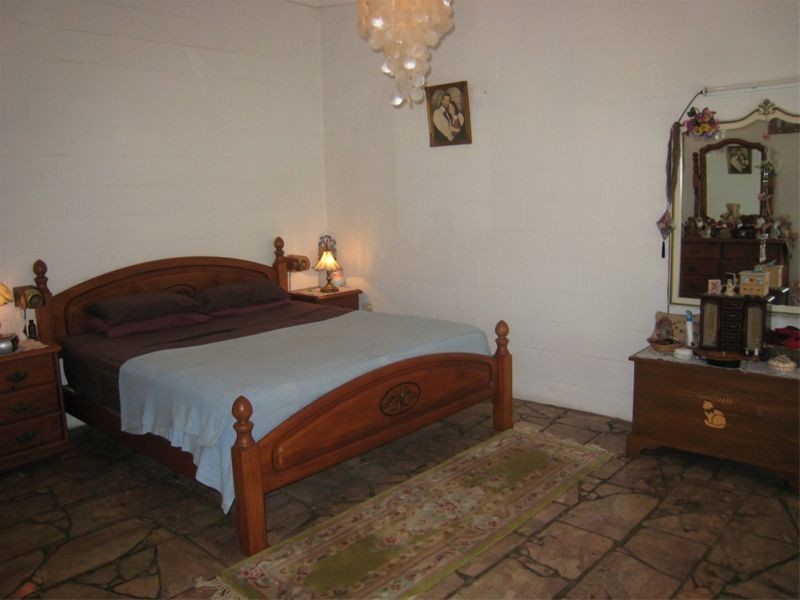 34 Old Bridge Road, Long Pocket QLD 4850