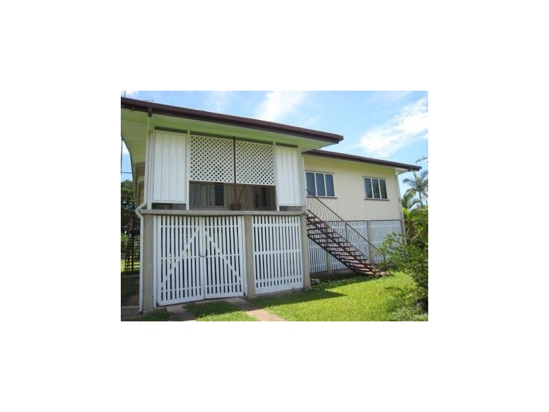 46 Marina Pde, Ingham QLD 4850