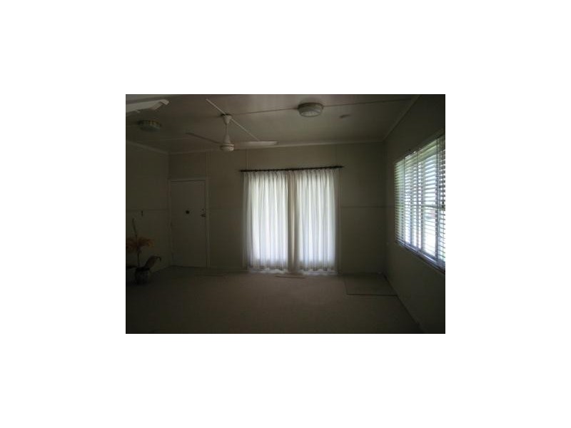 46 Marina Pde, Ingham QLD 4850