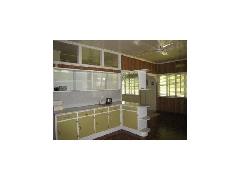 46 Marina Pde, Ingham QLD 4850