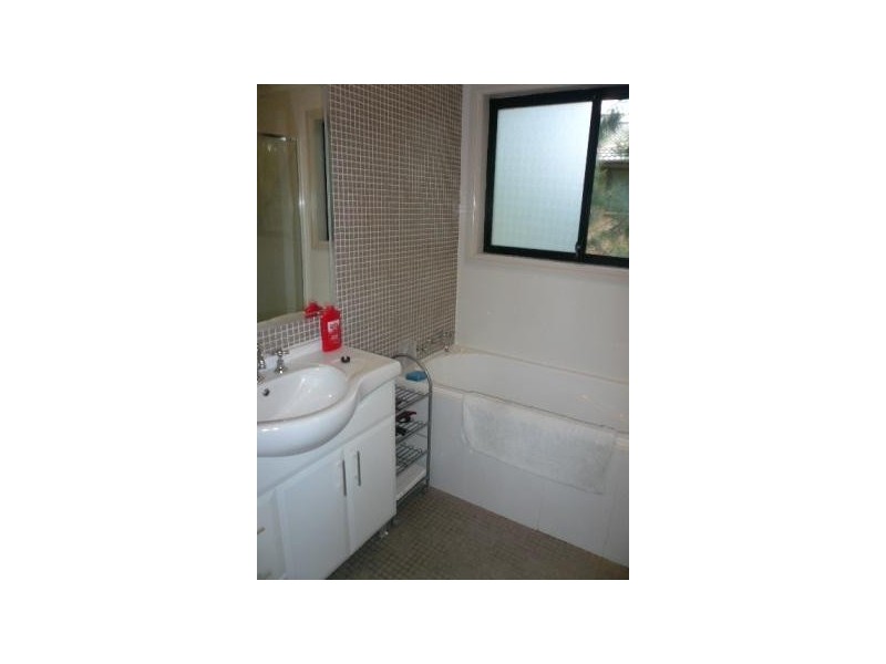 2/7 Shortland Street, Gosford NSW 2250