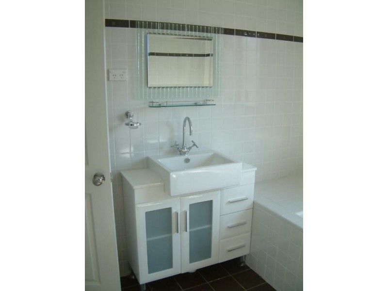 2A Alpha Street, Chester Hill NSW 2162