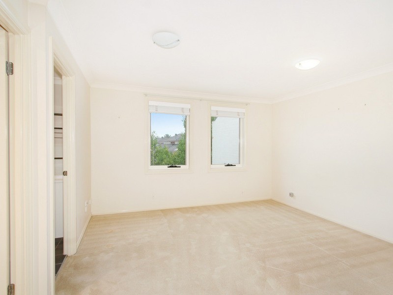 9 The Grove, Oatlands NSW 2117